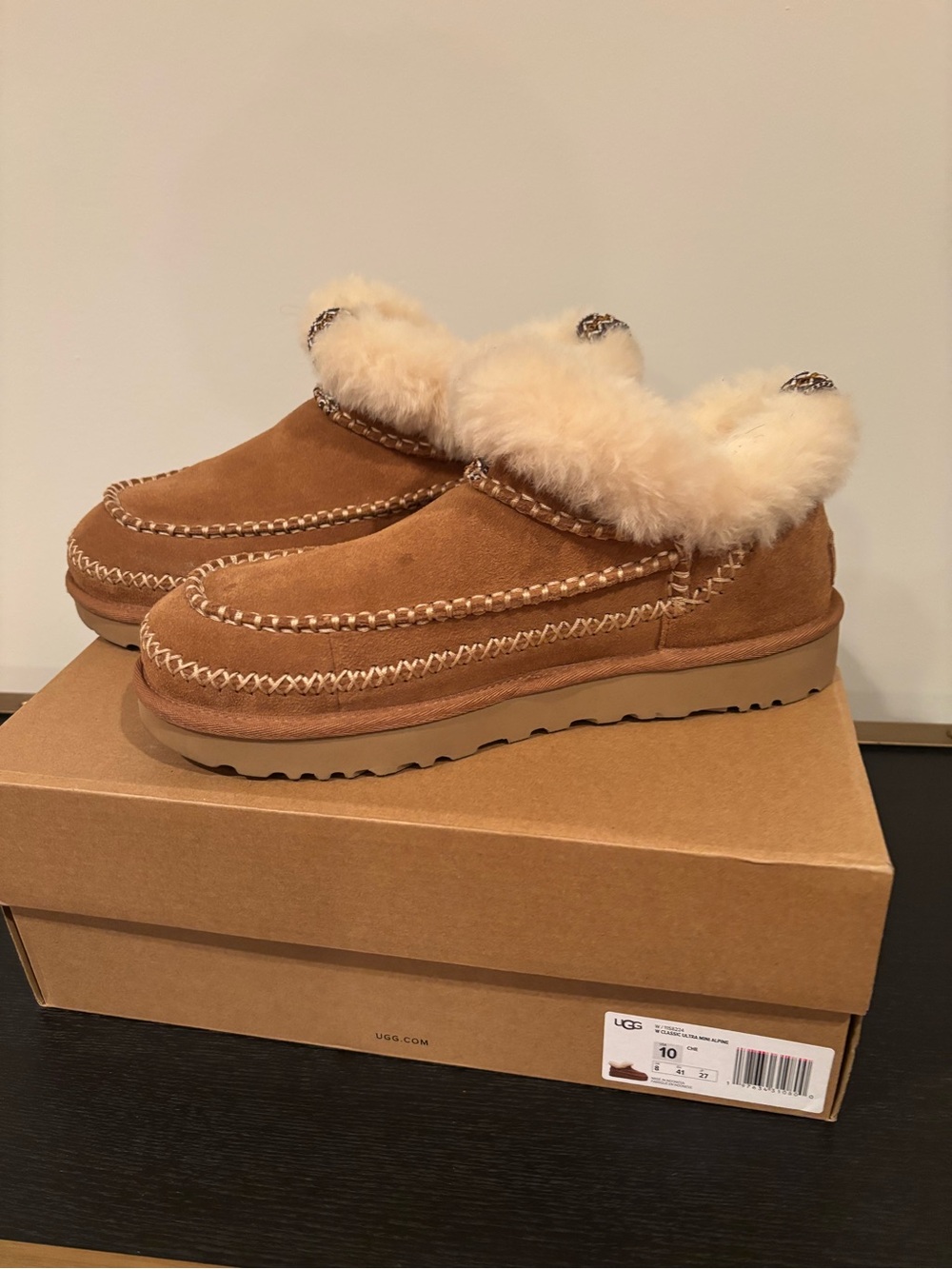 UGG Womens Classic Ultra Mini Alpine Boots - Chestnut Brown